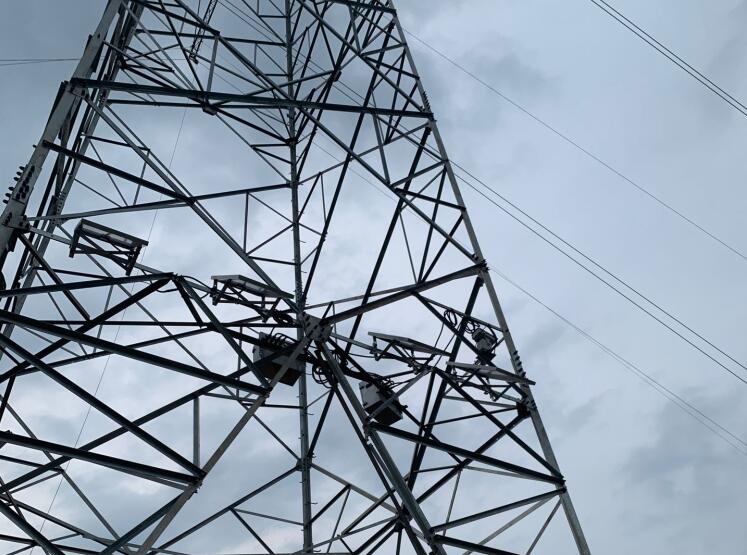 防山火在線(xiàn)監(jiān)測(cè)裝置 輸電線(xiàn)路防山火的“秘密武器”